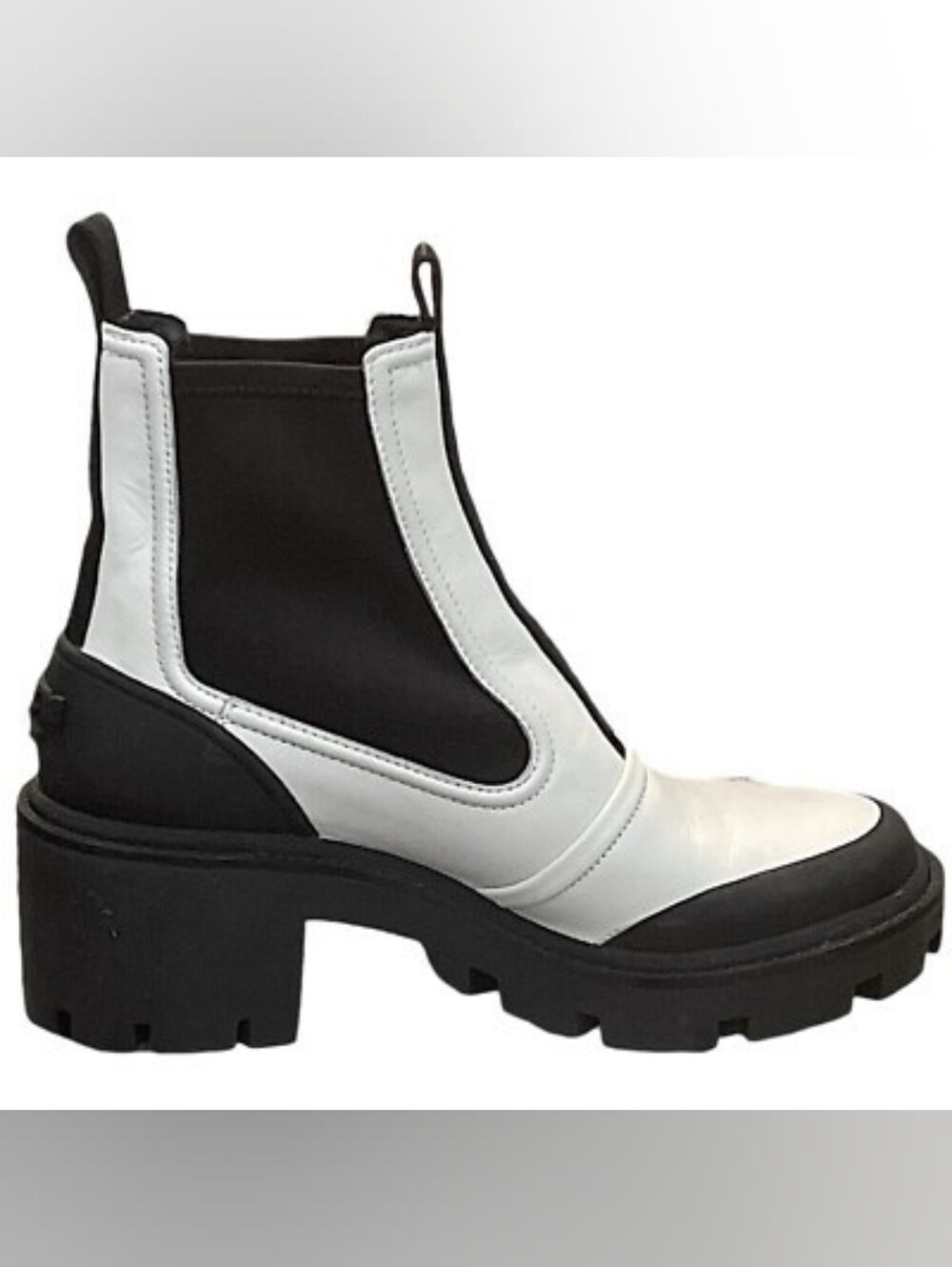 Tory Burch Chelsea Boot